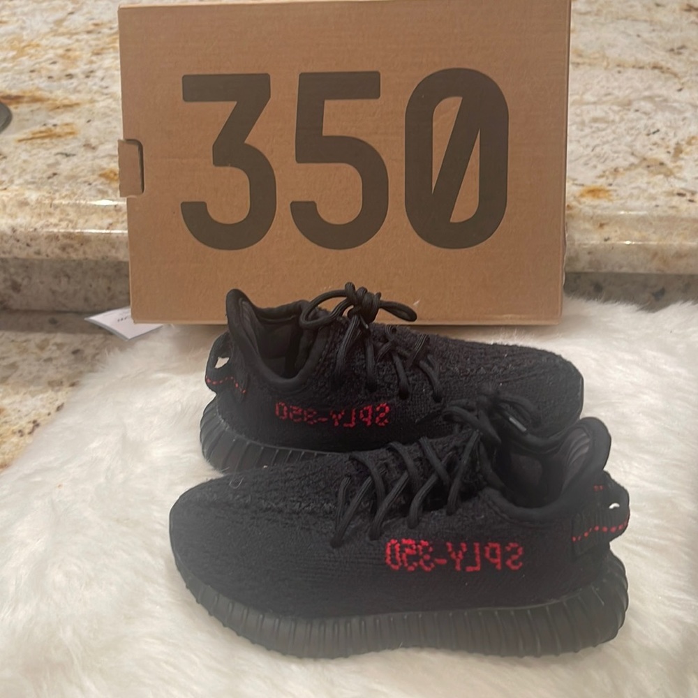 Black and red yeezy 350 boost